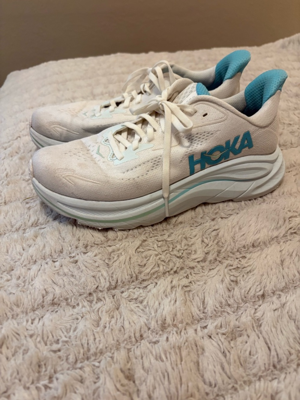 Hoka Clifton 10 Women’s White and Teal Cushioned Running Sneakers